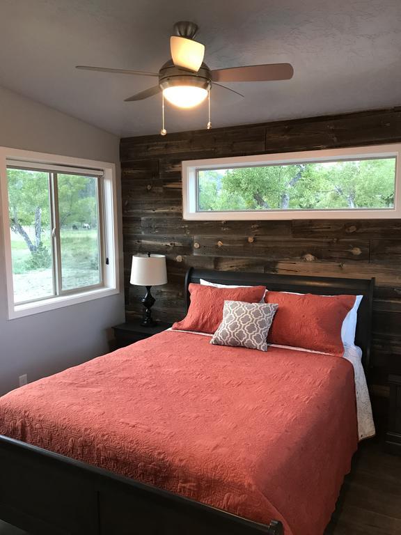Apple Hollow Cabins Глендейл Экстерьер фото
